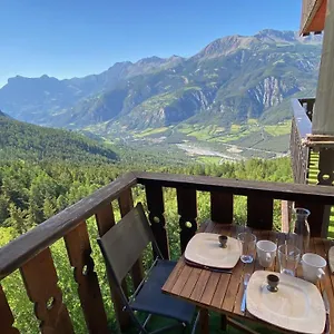 https://le-cosy-vertigineux-les-gites-de-largile.fr-provencehotel.com